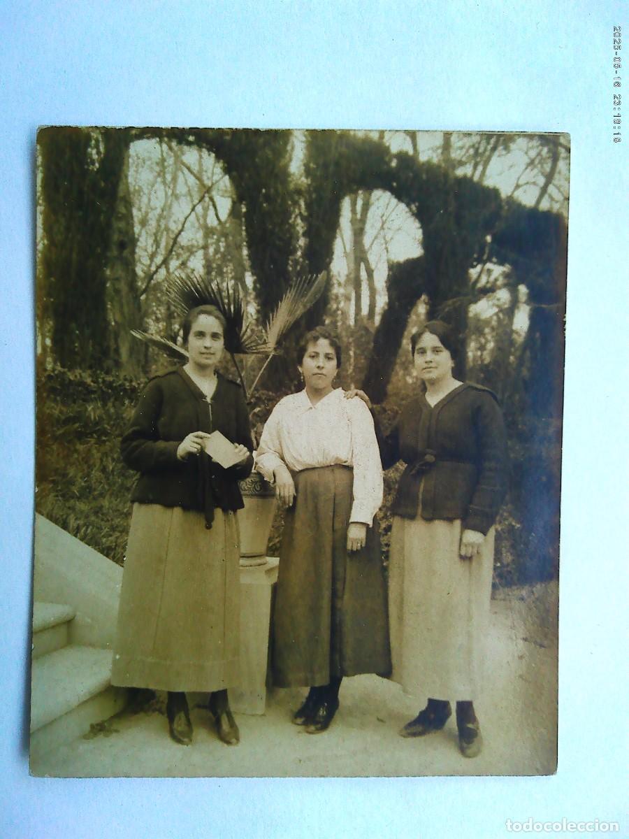 Fotograf&iacute;a antigua: MINUTERO DE FOTOGRAFO CALLEJERO DE SE&Ntilde;ORITAS POSANDO , A&Ntilde;OS 20