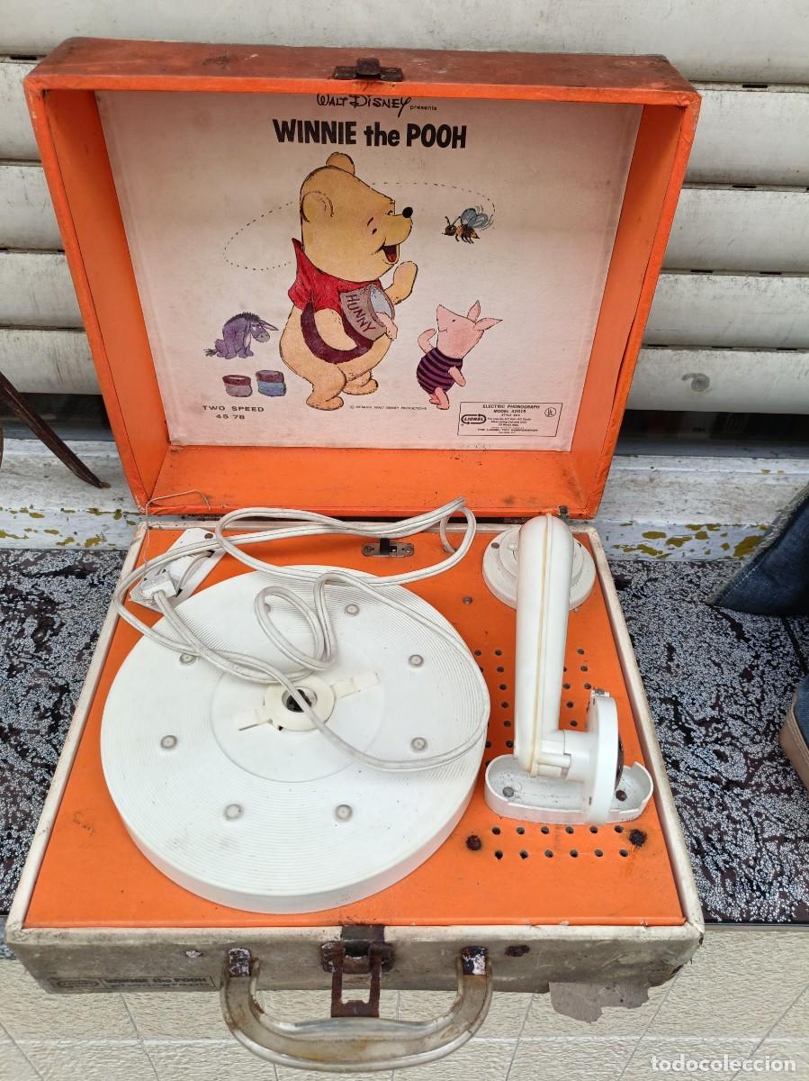 Fotograf&iacute;a antigua: TOCADISCOS AMERICANO WINNIE THE POOH A&Ntilde;OS 50-60