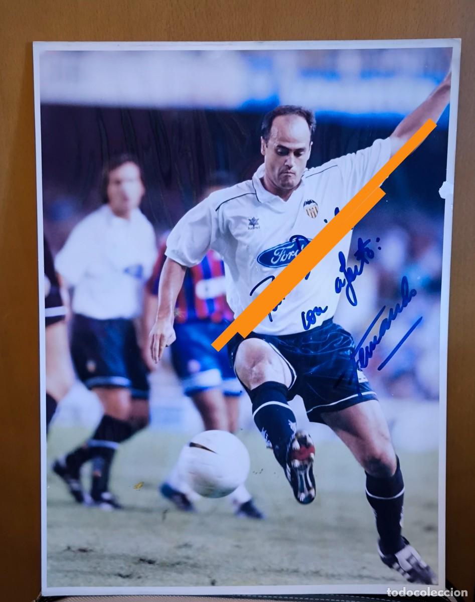 Fotograf&iacute;a antigua: Fotograf&iacute;a. Fernando. Jugador del Valencia club de f&uacute;tbol. Aut&oacute;grafo, dedicado. Foto Gran tama&ntilde;o.