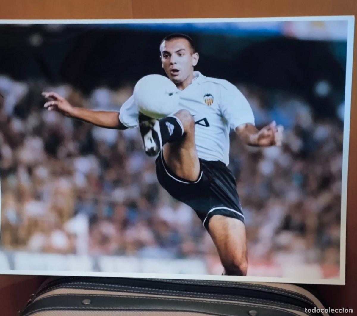 Fotograf&iacute;a antigua: Fotograf&iacute;a. Jugador del Valencia club de f&uacute;tbol. Foto Gran tama&ntilde;o.