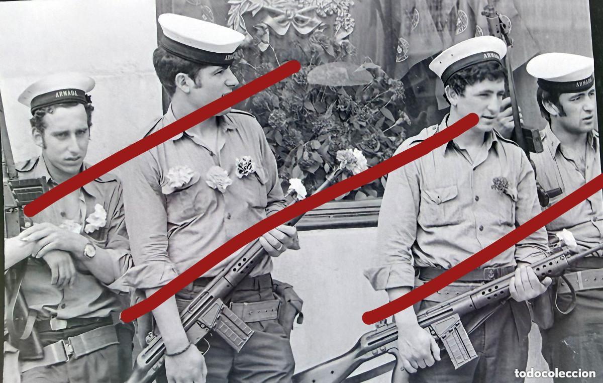 Fotograf&iacute;a antigua: Revoluci&oacute;n de los Claveles Portugal - NEGATIVO DE CELULOIDE - A Revolu&ccedil;&atilde;o dos Cravos