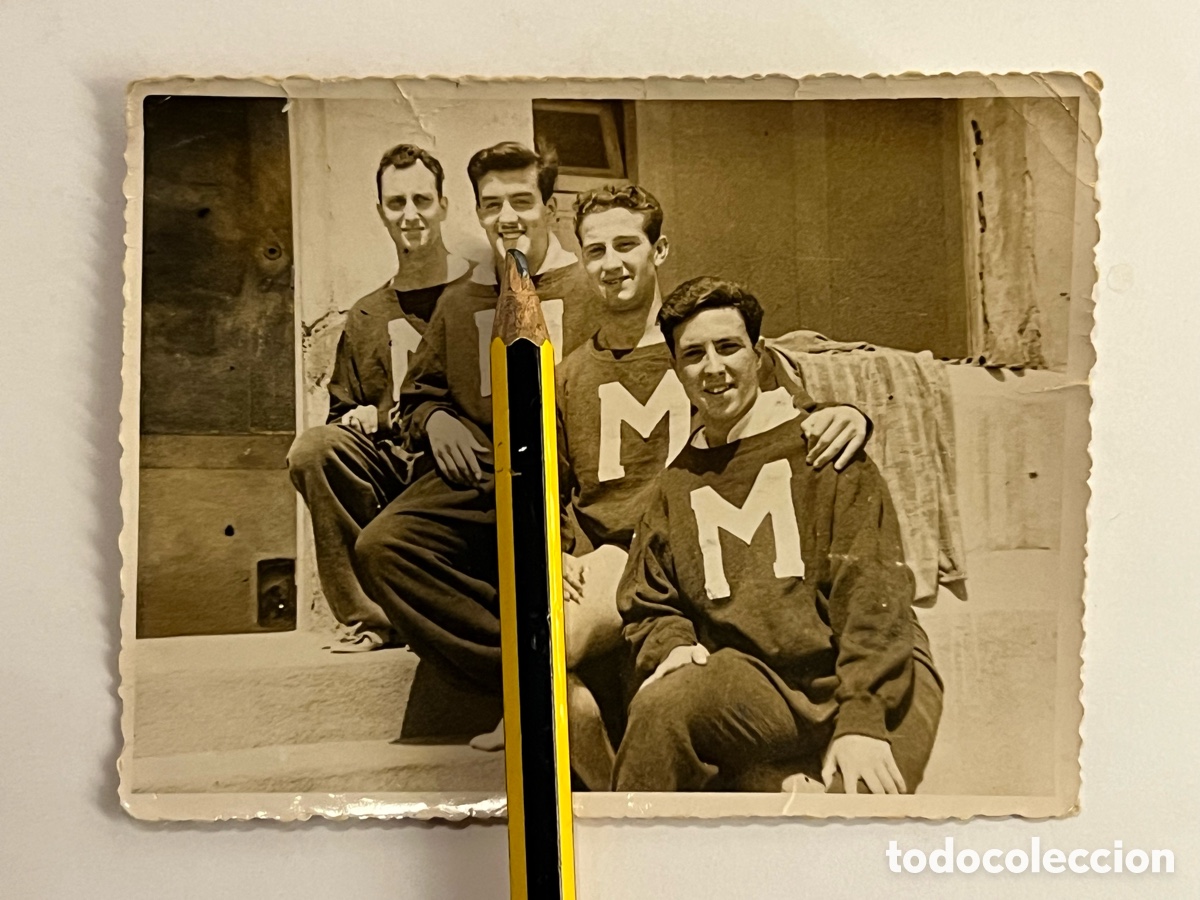 Fotograf&iacute;a antigua: GAY - FRIENDLY, Cartagena Tiempo de Mili.. Equipo Nataci&oacute;n.. Buenos momentos. Buenos amigos (a.1951)