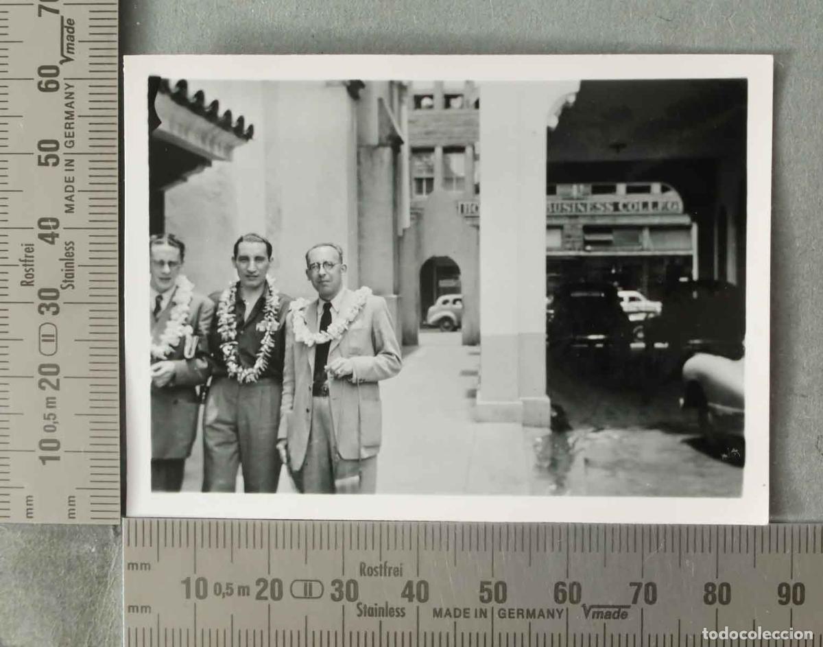Fotograf&iacute;a antigua: FOTOGRAFIA. HONOLULU. ESCRITOR SANCHEZ SILVA USA HACIA 1940