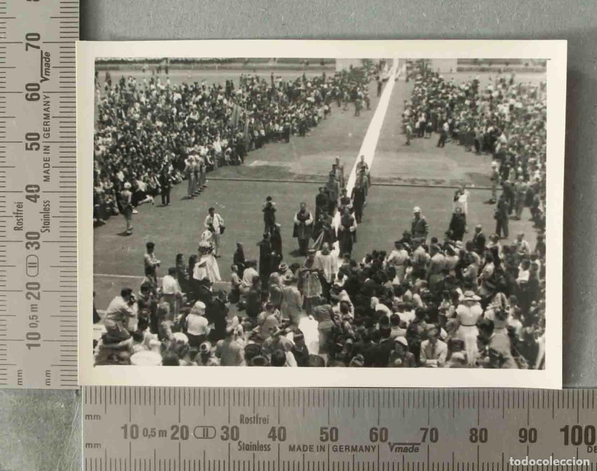 Alte Fotografie: FOTOGRAFIA. ACTO CATOLICO ESTADO MEIJI TOKIO. VISITA ESPA&Ntilde;OLA JAPON HACIA 1947.