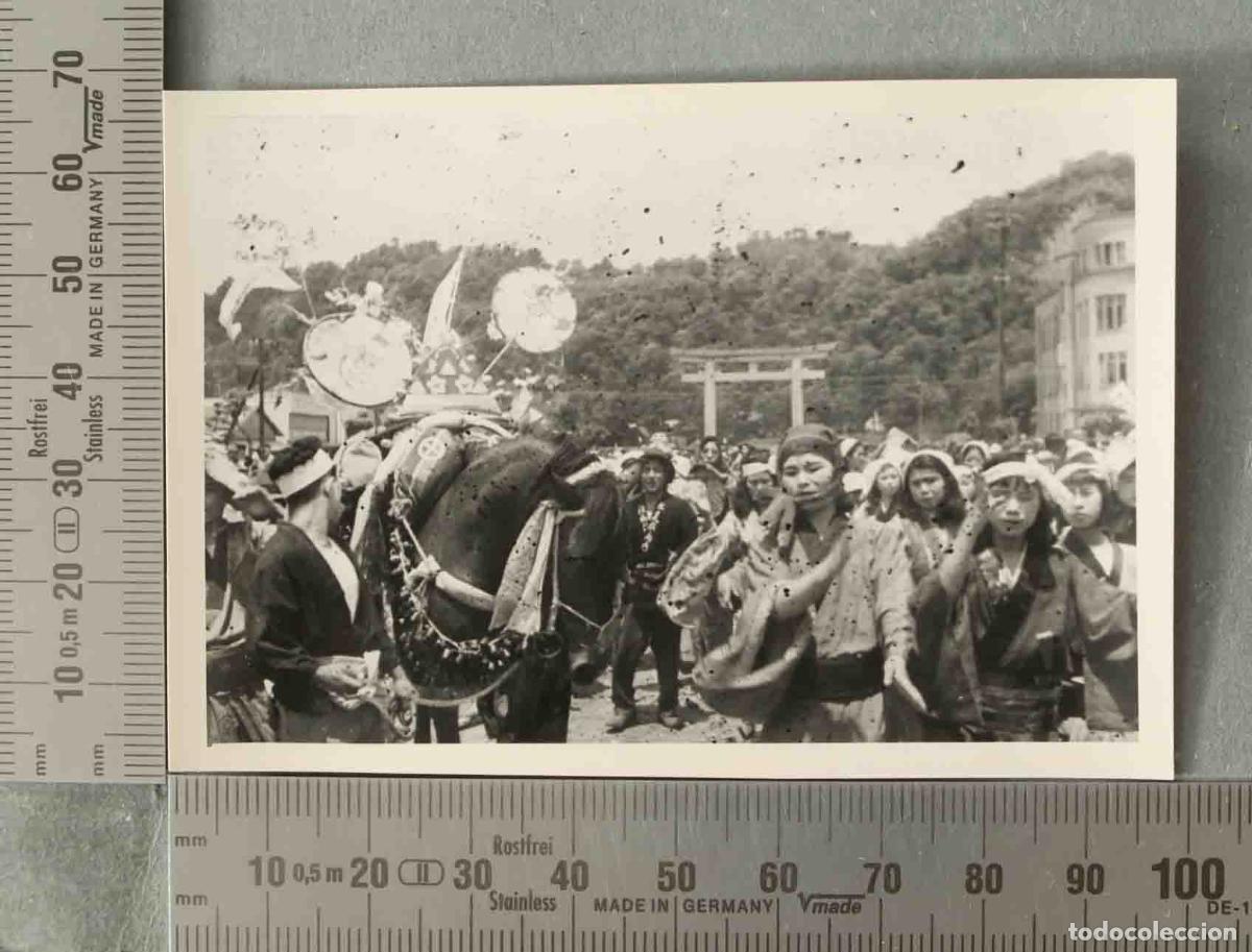 Fotograf&iacute;a antigua: FOTOGRAFIA. KAGOSHIMA CELEBRACION TRADICIONAL VISITA ESPA&Ntilde;OLA HACIA 1947