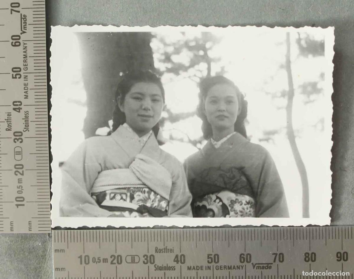 Fotografia antica: FOTOGRAFIA. Mujeres japonesas con kimono HACIA 1947