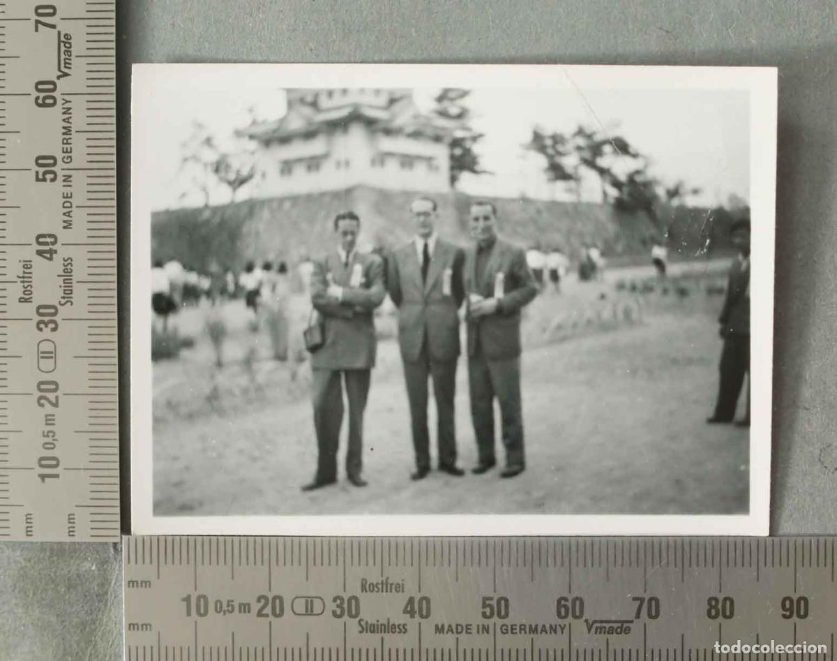 Fotograf&iacute;a antigua: FOTOGRAFIA. VISITA ESPA&Ntilde;OLA JAPON CELEBRACION PAZ HACIA 1947