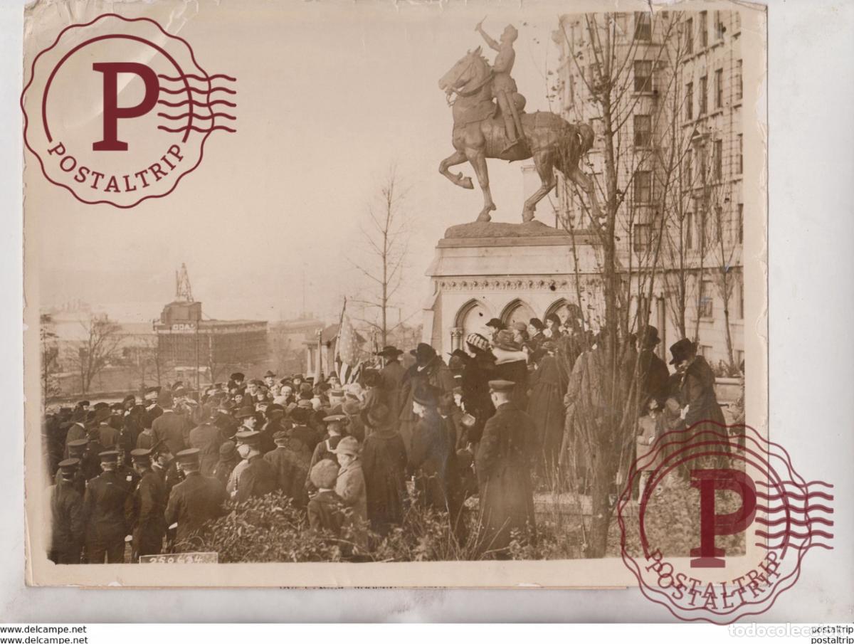 Fotografia antica: STATUE JOAN DARC JEAN NEW YORK NINETY THIRD STREET FRENCH NOTABLES USA 25*20CM Fonds Victor FORBIN
