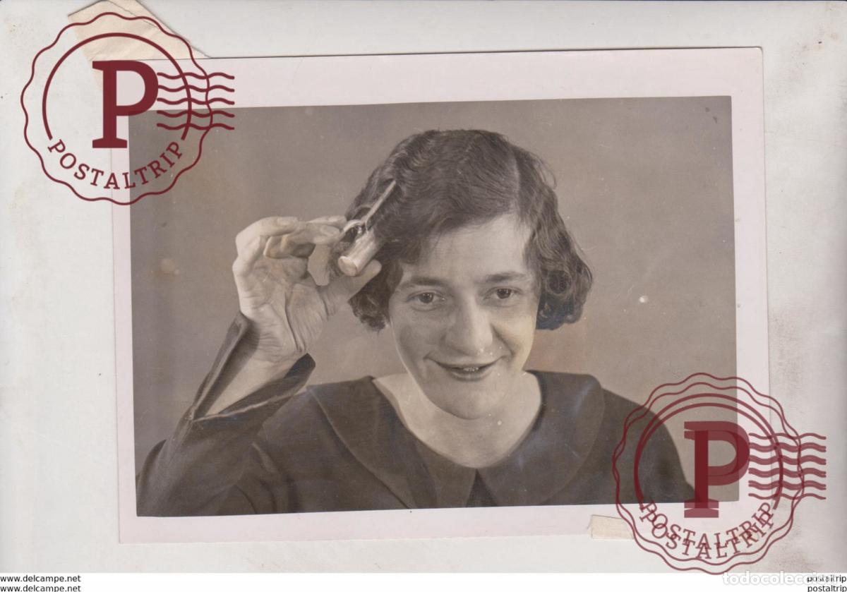 Fotografia antica: HAIR CURLING 16*12CM Fonds Victor FORBIN 1864-1947