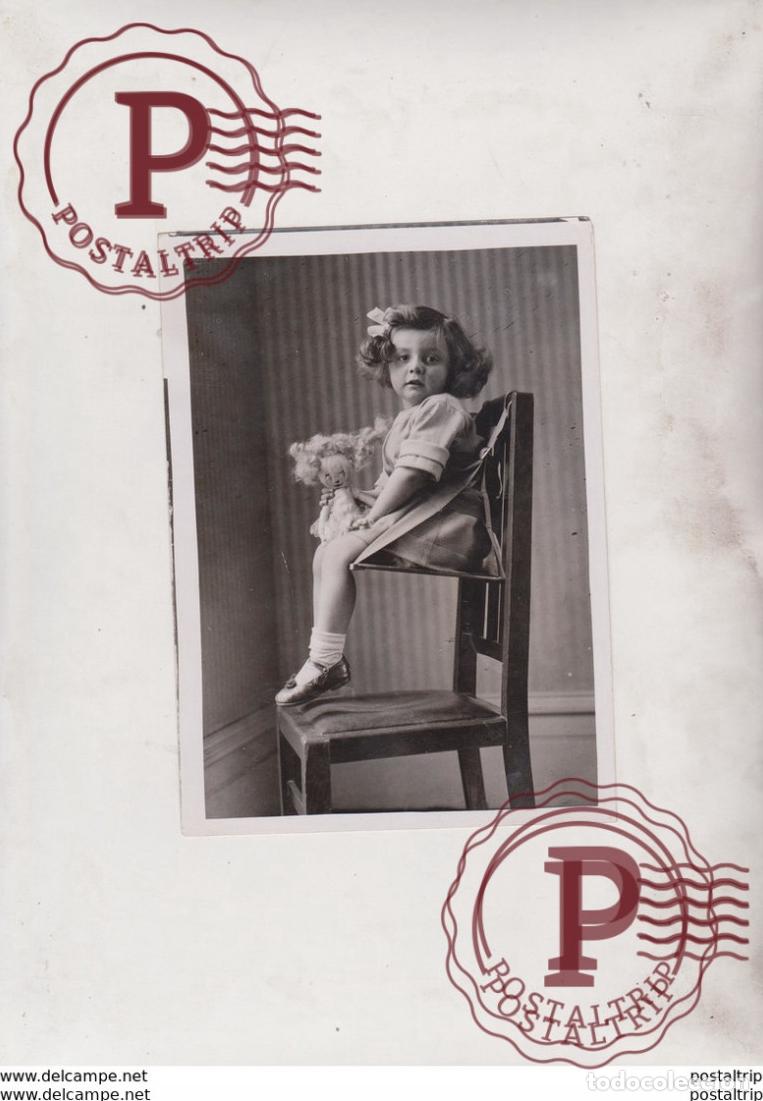 Fotografia antica: BABYS NOVEL CHAIR CHAIR SEAT FOR CHILDREN 16*12CM Fonds Victor FORBIN 1864-1947