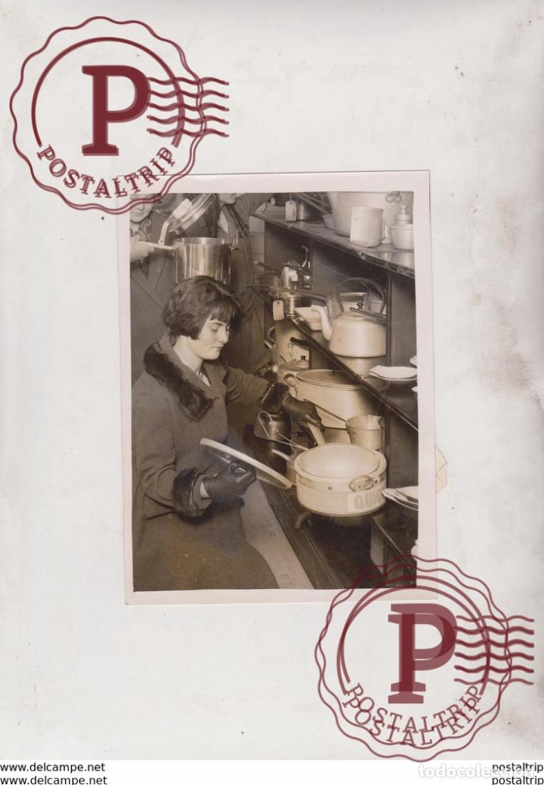 Fotografia antica: INSTITUTE OF HYGIENE IN PORTLAND PLACE LONDON STUDENTS 16*12CM Fonds Victor FORBIN 1864-1947
