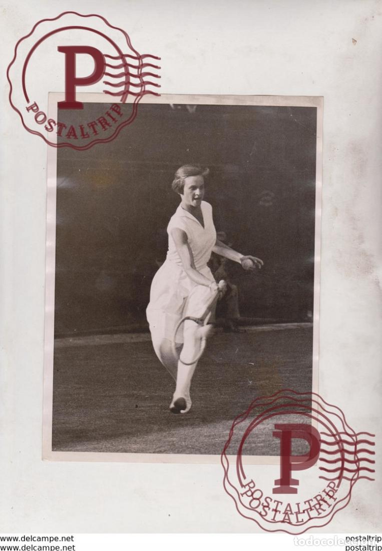Fotograf&iacute;a antigua: WIMBLEDON TENNIS MISS J SIGART MISS E CROSS 20*15CM Fonds Victor FORBIN 1864-1947