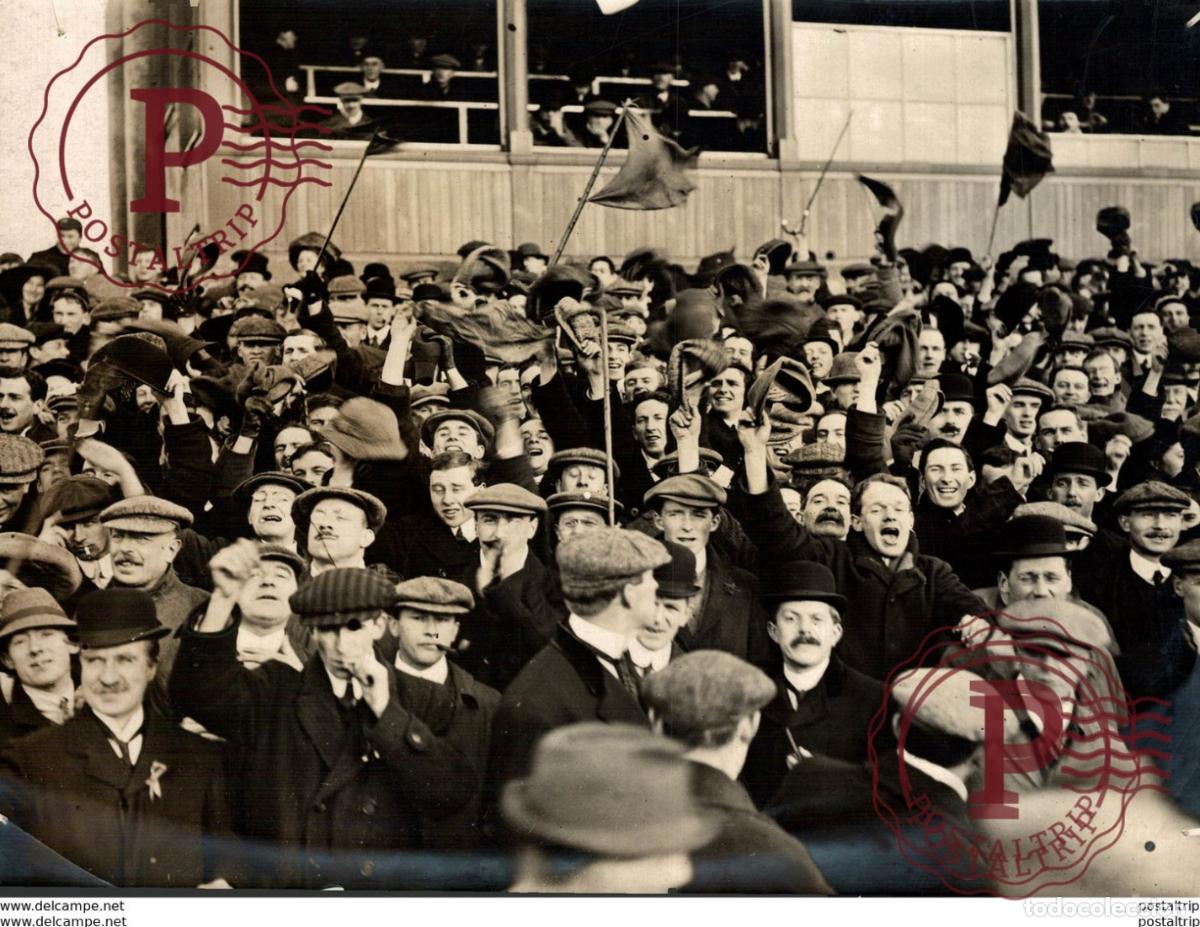Fotograf&iacute;a antigua: RUGBY IRELAND V SCOTLAND AT EDINGBURG 20*16CM Fonds Victor FORBIN 1864-1947