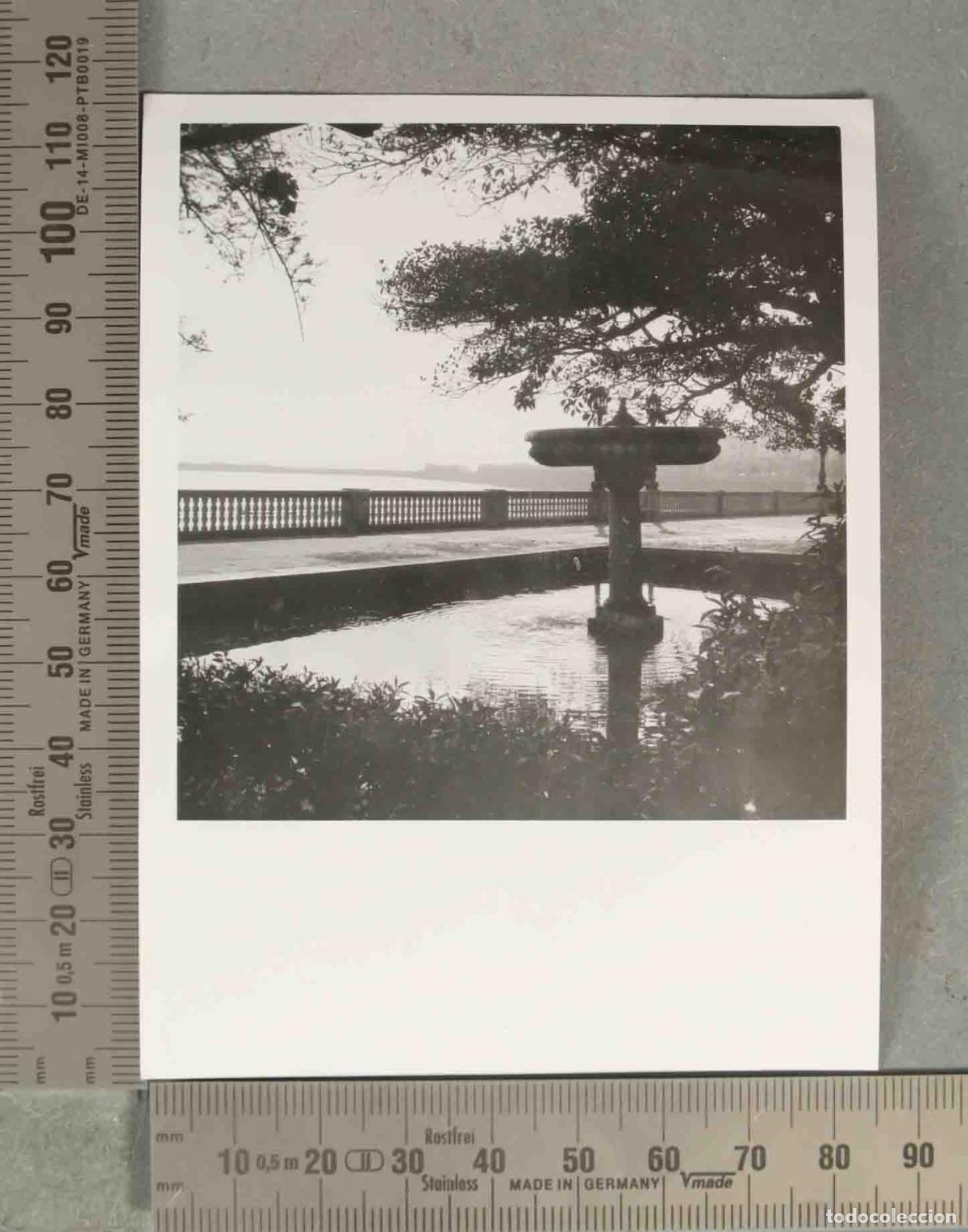 Fotograf&iacute;a antigua: FOTOGRAFIA. C&aacute;diz - Estanque y fuente de la Alameda de Apodaca CADIZ HACIA 1940
