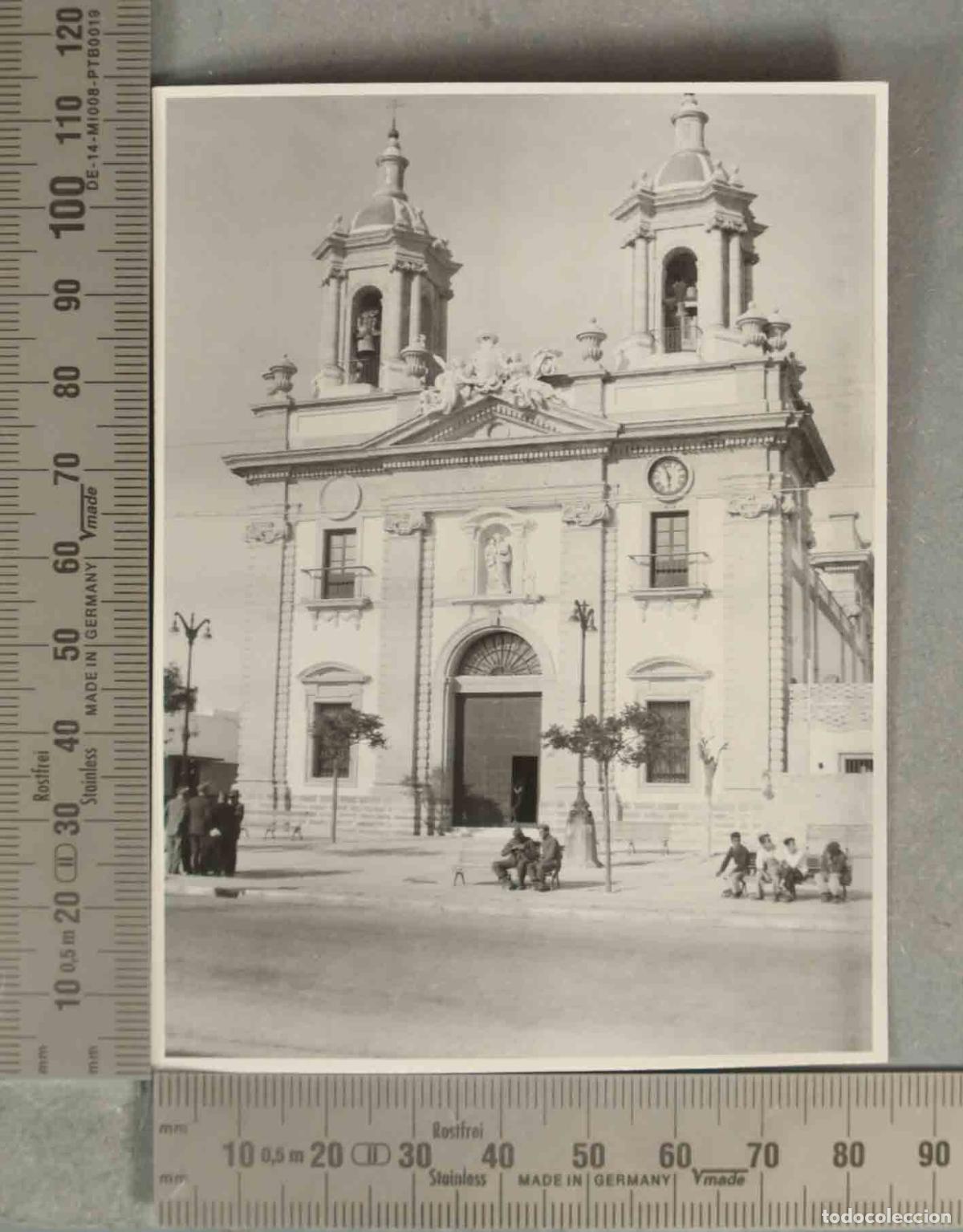 Fotografia antiga: FOTOGRAFIA. C&aacute;diz - Puerta de Tierra - Iglesia de San Jos&eacute; HACIA 1940