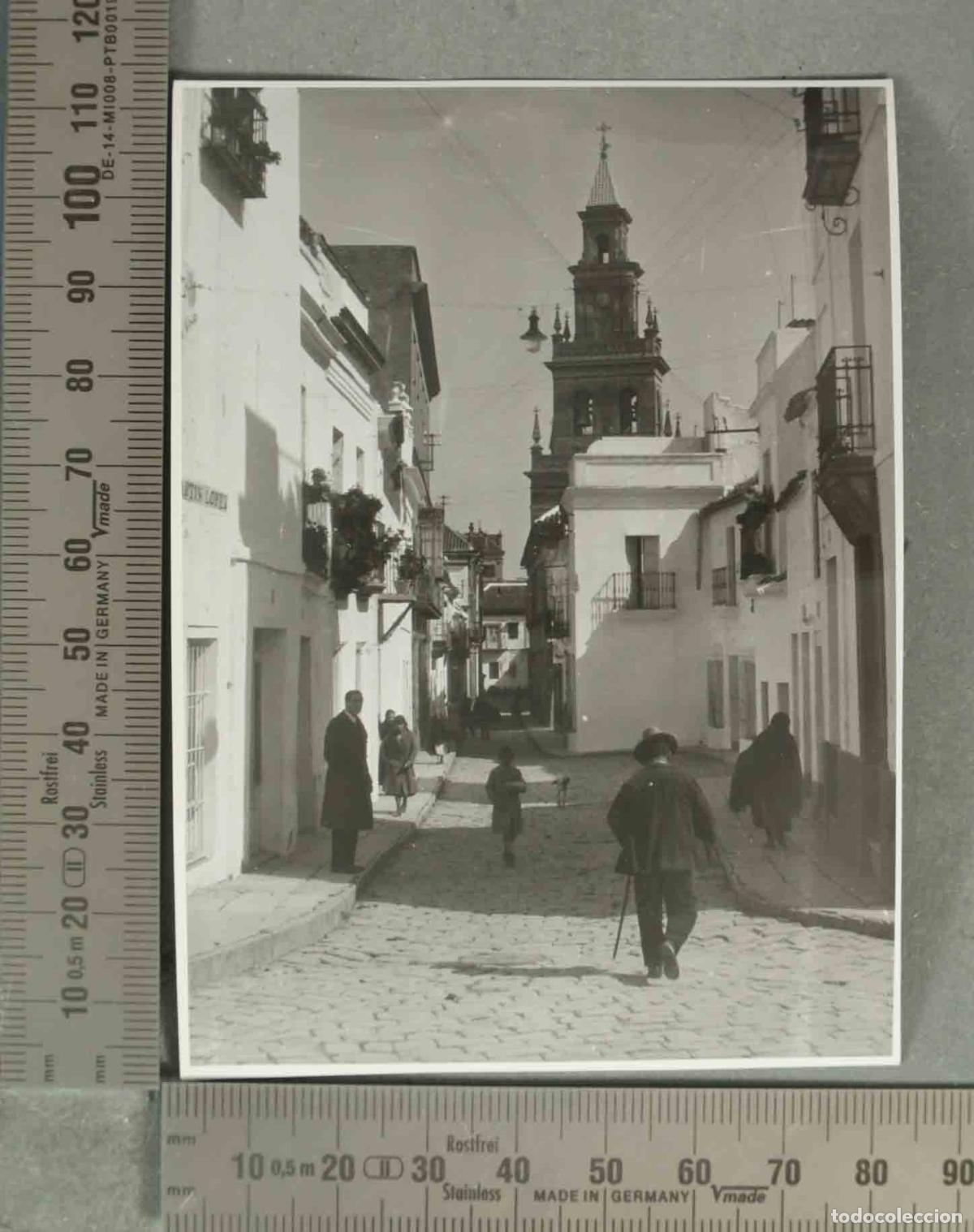 Fotograf&iacute;a antigua: FOTOGRAFIA. VISTA CALLE ECIJA HACIA 1940