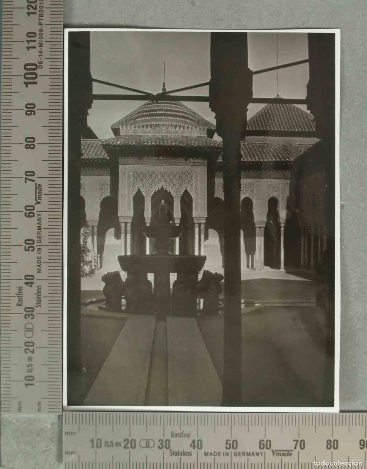Alte Fotografie: FOTOGRAFIA. La Alhambra Granada - Patio de los Leones - Fuente de los Leones HACIA 1940