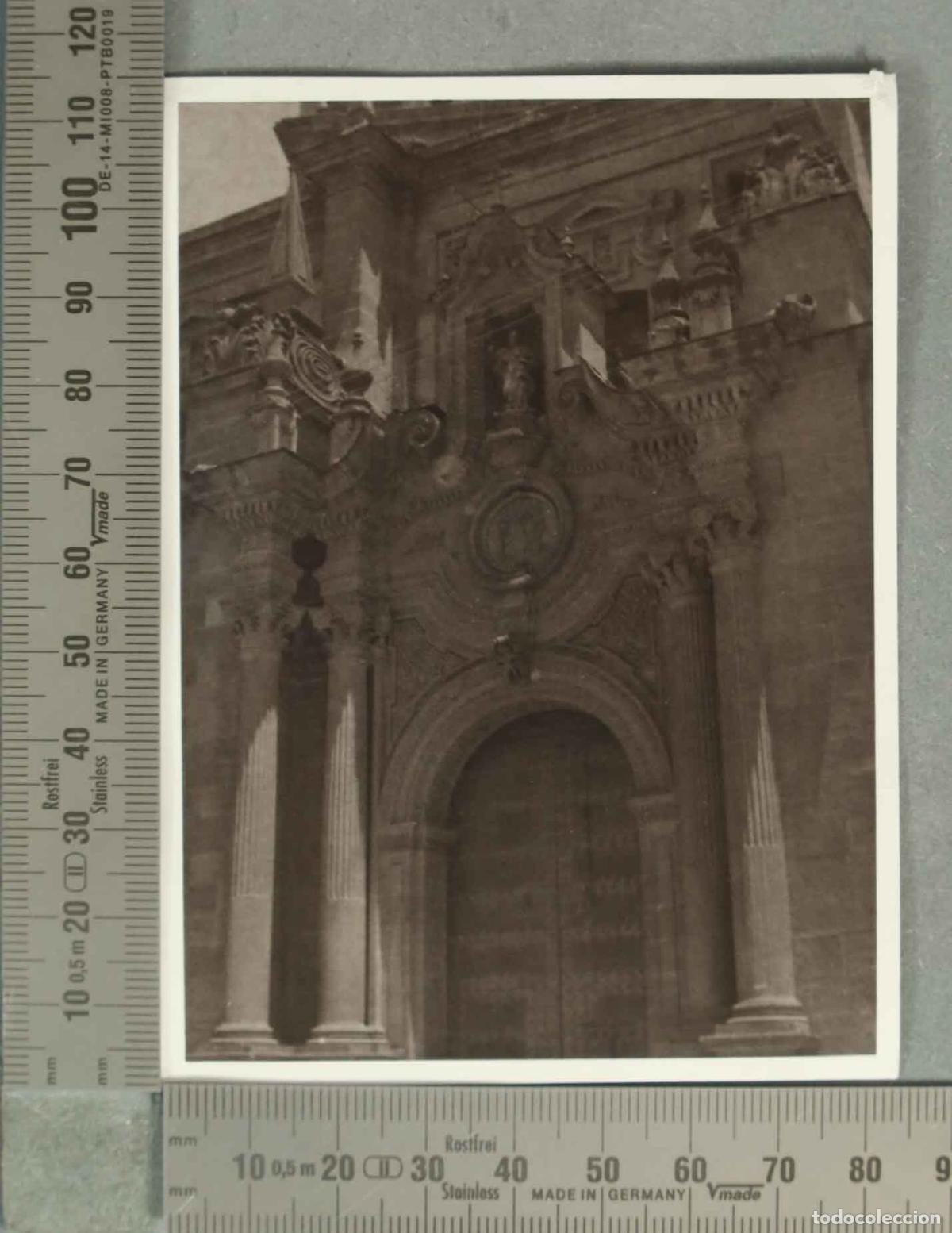 Fotografia antiga: FOTOGRAFIA. FACHADA IGLESIA GUADIX HACIA 1940
