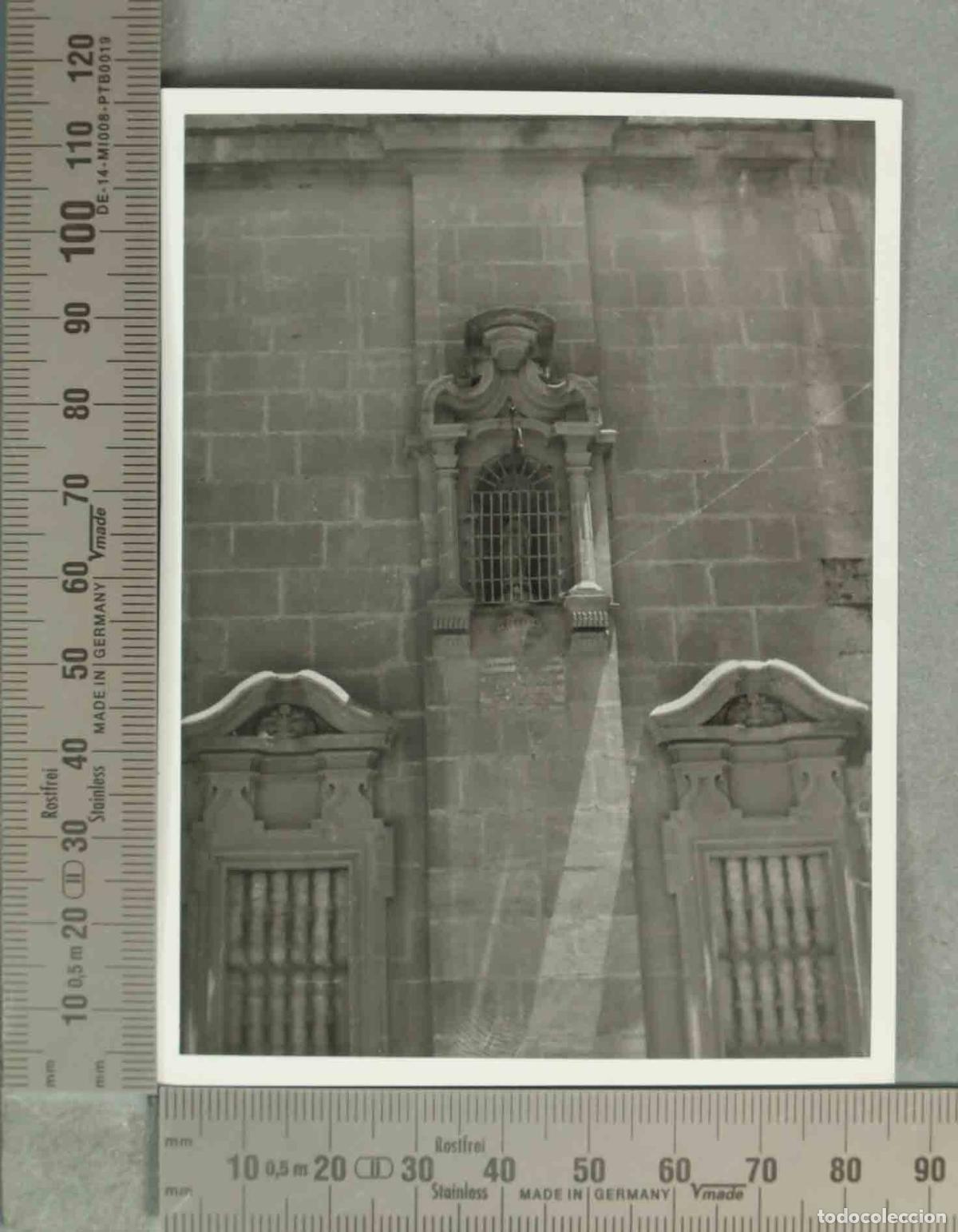 Fotograf&iacute;a antigua: FOTOGRAFIA. FACHADA IGLESIA. GUADIX HACIA 1940