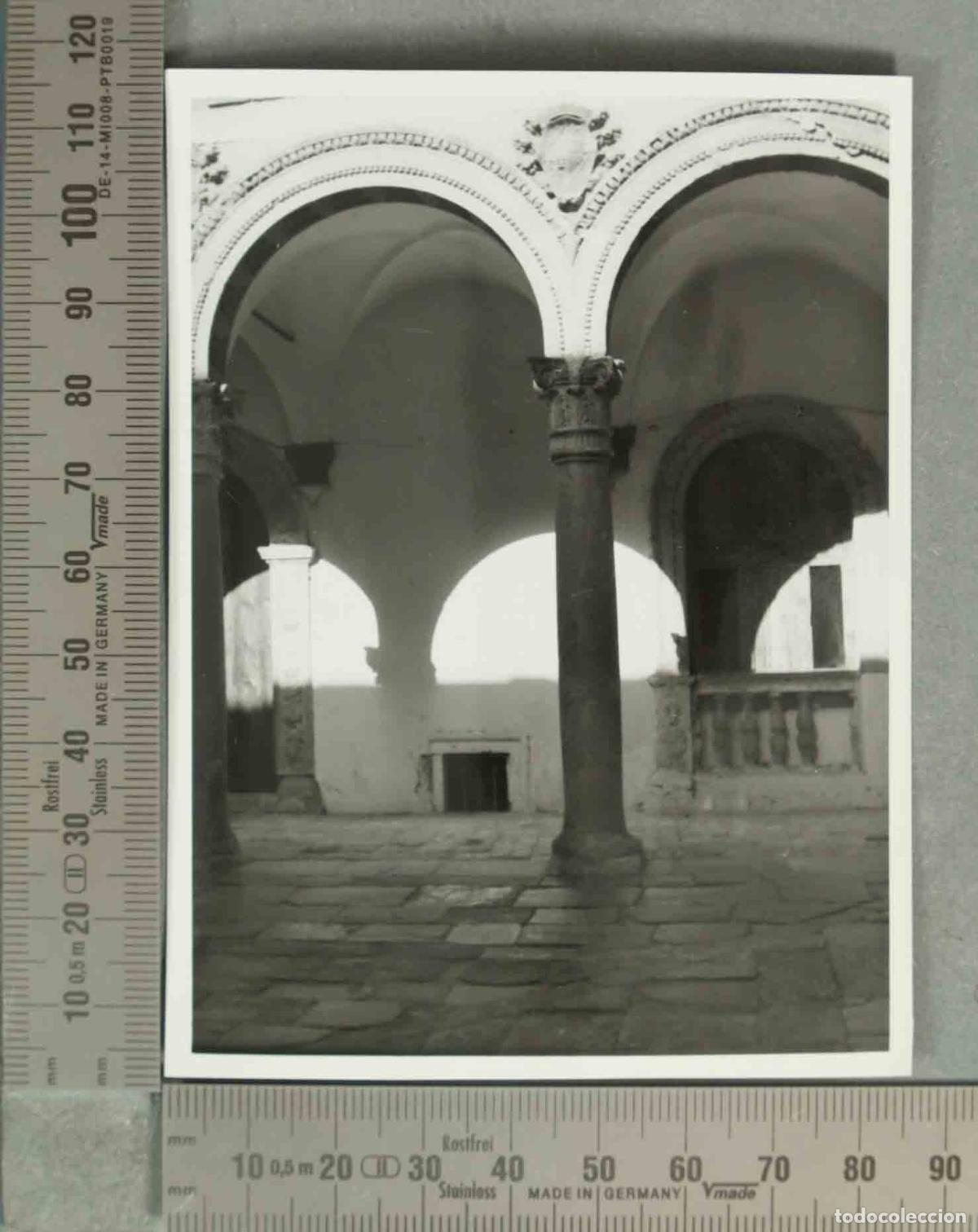 Fotograf&iacute;a antigua: FOTOGRAFIA. Castillo de La Calahorra - Patio Renacentista HACIA 1940
