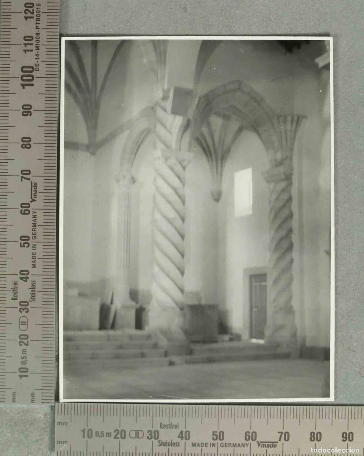 Fotograf&iacute;a antigua: FOTOGRAFIA. VISTA IGLESIA. MARMOLEJO RECONSTRUCCION GUERRA CIVIL. HACIA 1940