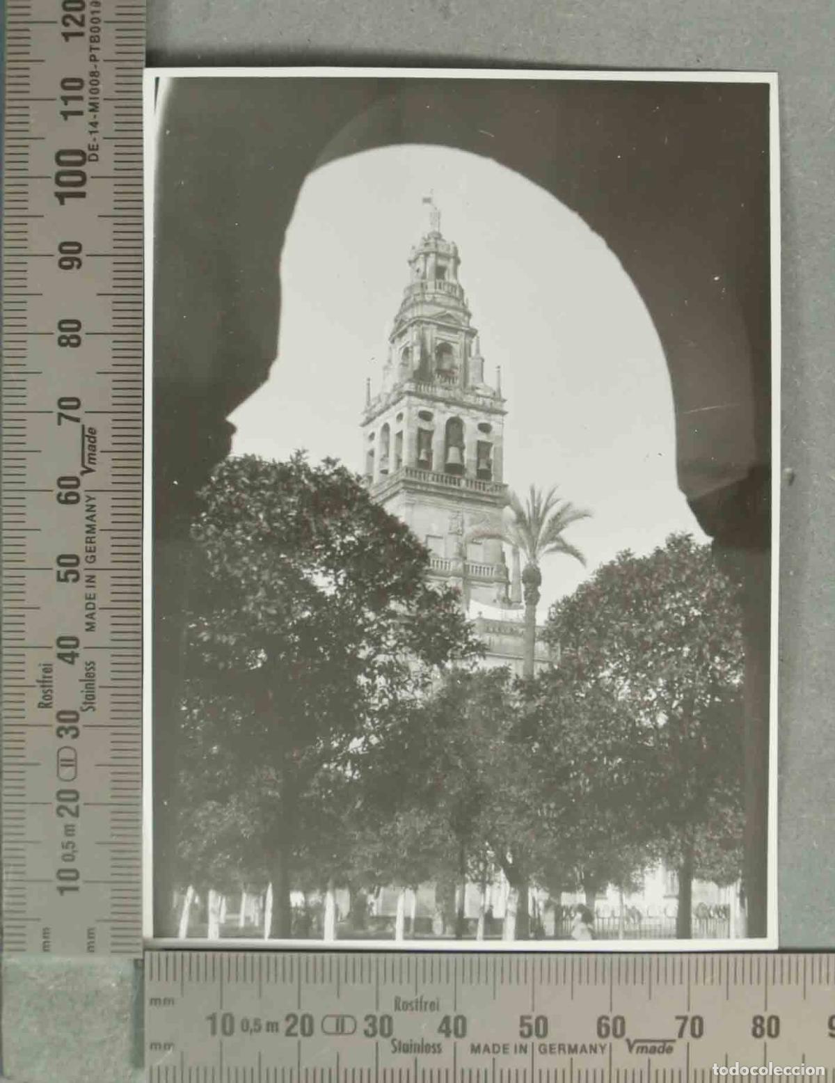 Fotograf&iacute;a antigua: FOTOGRAFIA. Torre del campanario de la Mezquita - C&oacute;rdoba - HACIA 1940