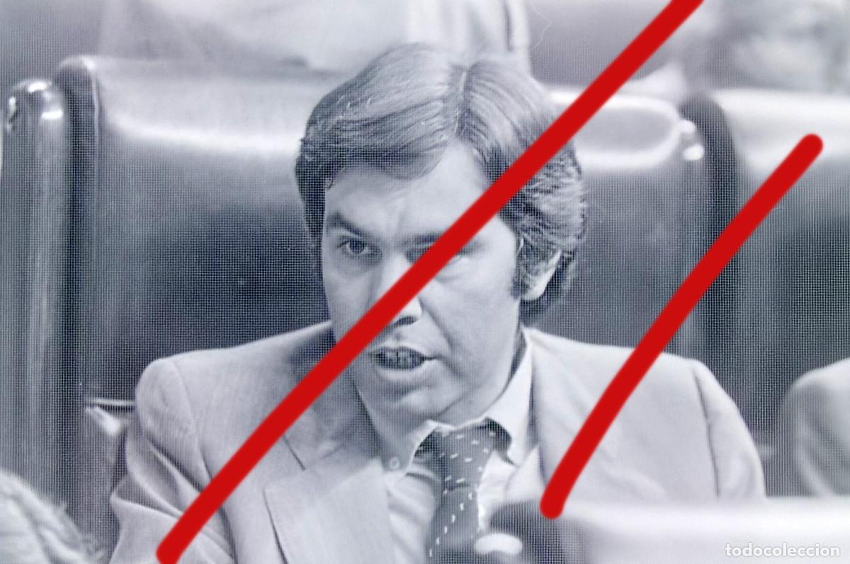Photographie ancienne: FELIPE GONZALEZ A&Ntilde;OS 70 CONGRESO DE LOS DIPUTADOS - NEGATIVO DE CELULOIDE - FOTOGRAF&Iacute;A ANTIGUA