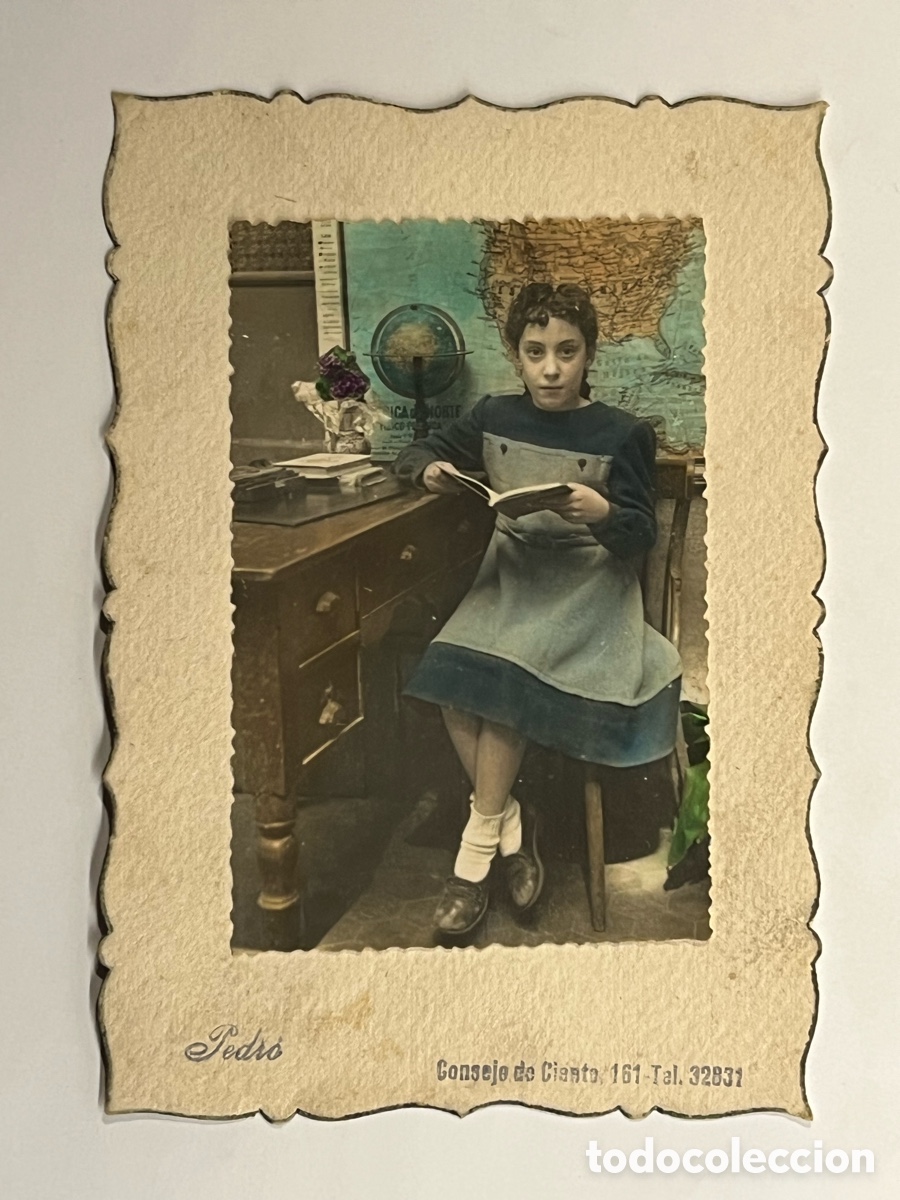 Fotograf&iacute;a antigua: BARCELONA. Recuerdo escolar. Fotograf&iacute;a Escoles Guimera. Fotograf&iacute;a antigua (h.1945?)