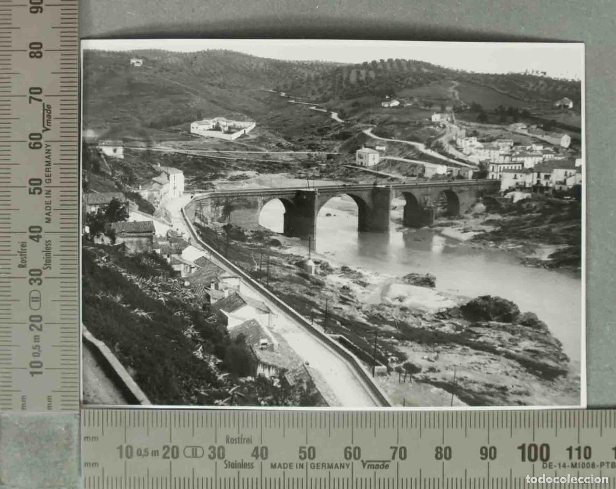 Fotografia antica: FOTOGRAFIA. VISTA DE MONTORO. PUENTE HACIA 1940