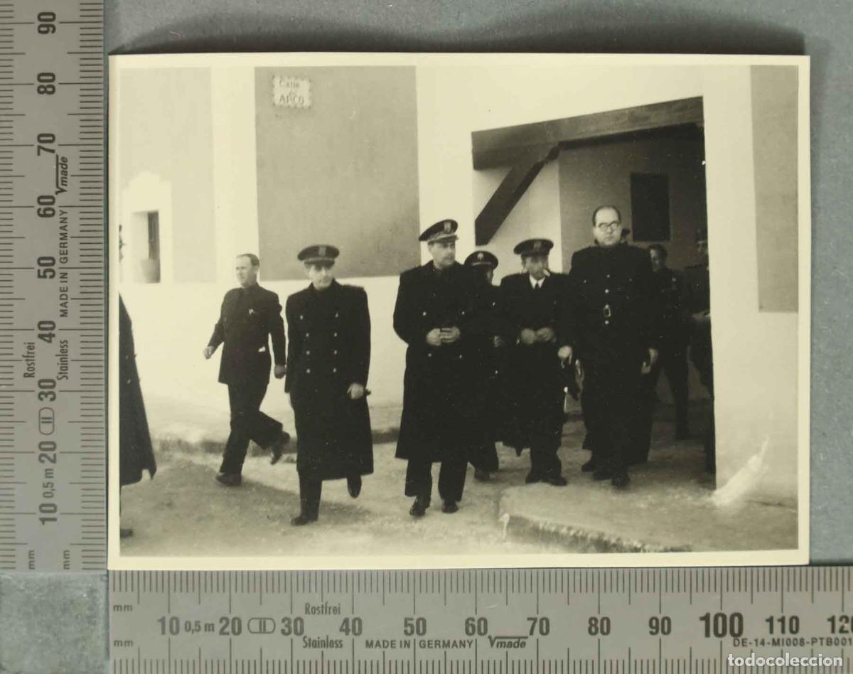 Fotograf&iacute;a antigua: FOTOGRAFIA. INAUGURACION BARRIADA REGIONES DEVASTADAS ALMERIA 1944