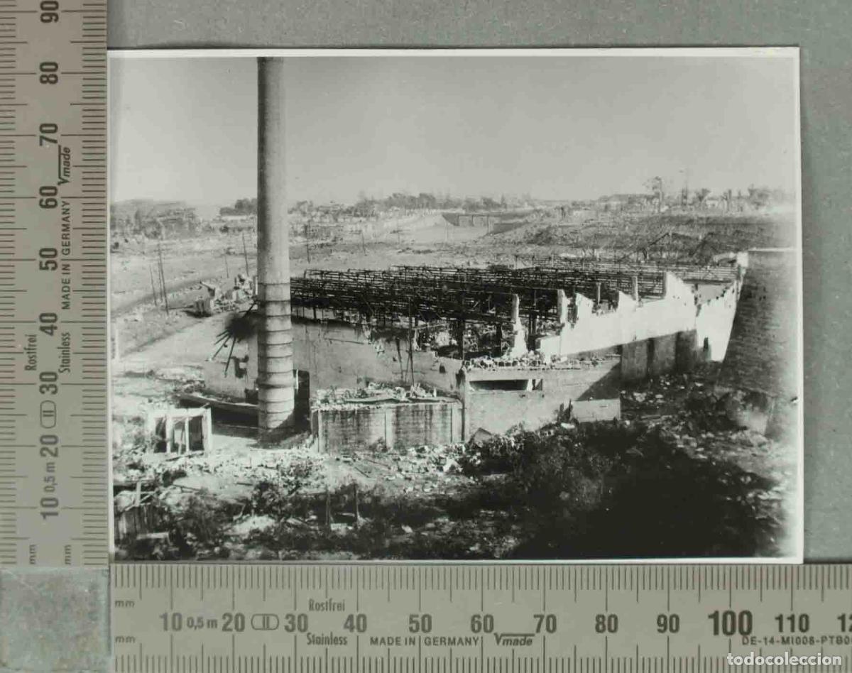 Antique Photography: FOTOGRAFIA. Astilleros de C&aacute;diz? - Reconstrucci&oacute;n tras la explosi&oacute;n 1947