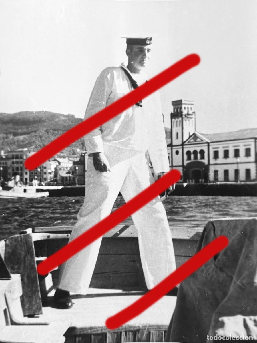 Fotografia antica: Juan Carlos de Borb&oacute;n en la Escuela Naval Militar de Mar&iacute;n Cadiz - Fotografia Antigua