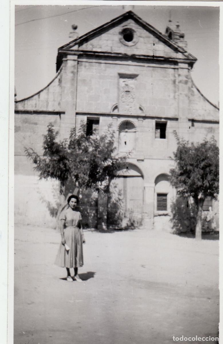 Fotograf&iacute;a antigua: 2 fotos Enguera, Val&egrave;ncia. Campanario iglesia y Convento de los Carmelitas descalzos A&ntilde;os 50 pc