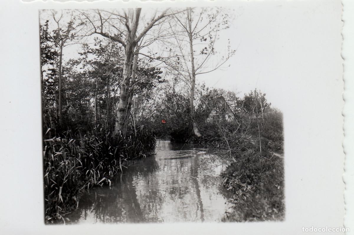 Fotograf&iacute;a antigua: Bonita foto. Acequia junto a una barraca, Val&egrave;ncia. A&ntilde;os 50 pc