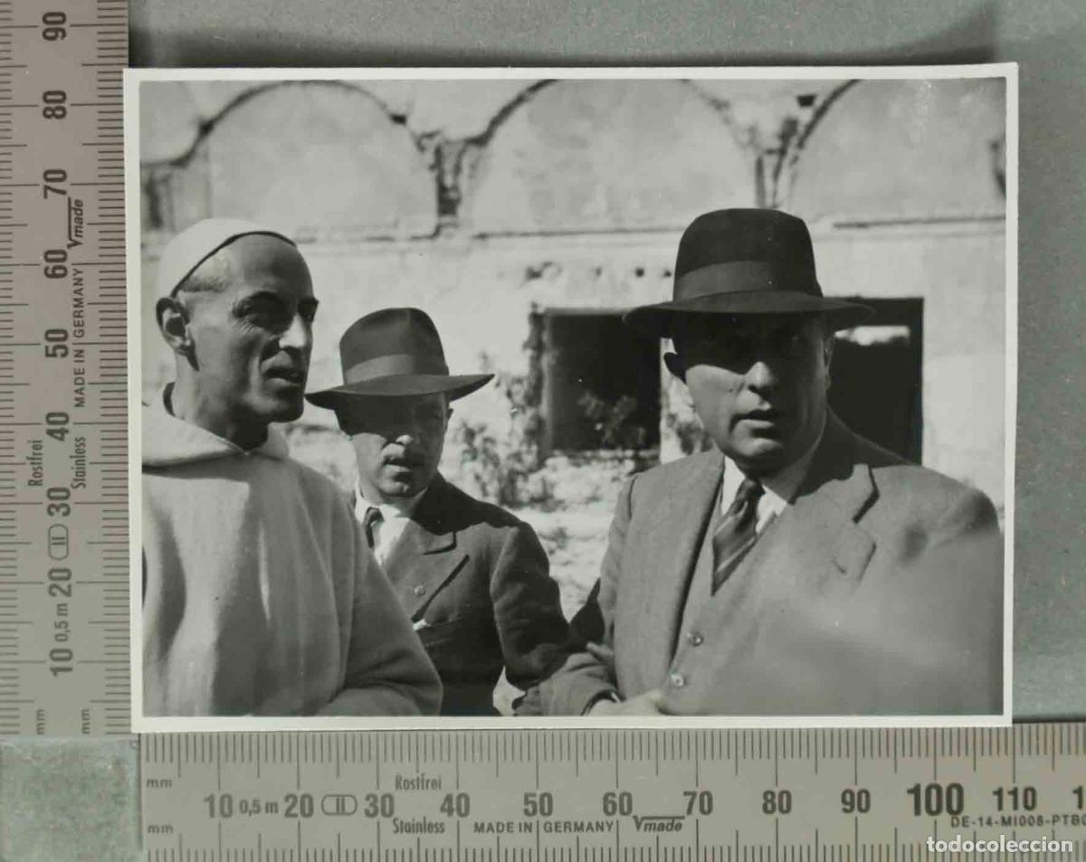 Antique Photography: FOTOGRAFIA. FOTOGRAFIA. VISITA CARTUJA JEREZ. 1949.