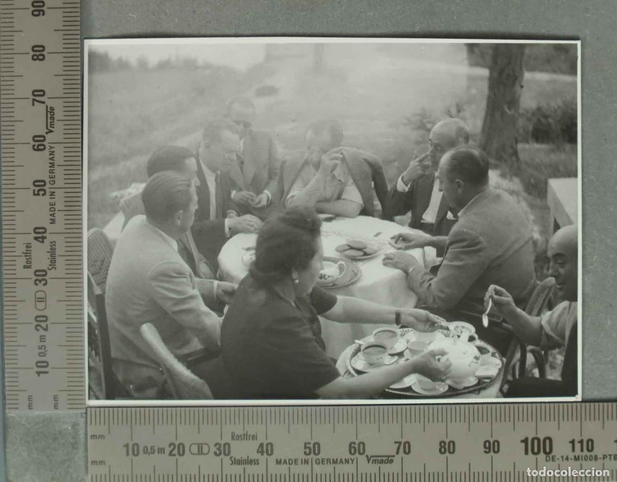 Fotograf&iacute;a antigua: FOTOGRAFIA. GRUPO DE PERSONAS. EL YEG&Uuml;ERIZO. HACIA 1940