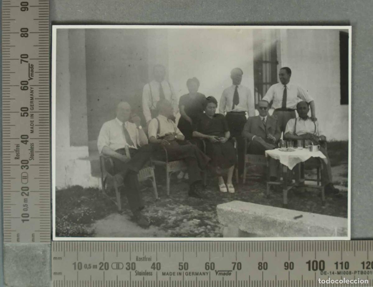Fotograf&iacute;a antigua: FOTOGRAFIA. GRUPO DE PERSONAS EN EL YEG&Uuml;ERIZO. HACIA 1940