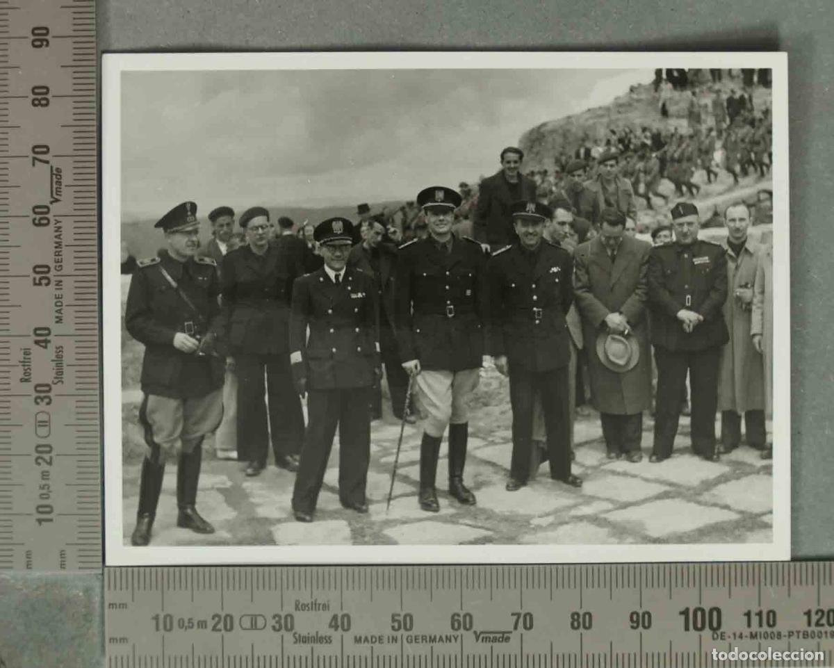 Fotograf&iacute;a antigua: FOTOGRAFIA. JERARCAS FALANGISTAS EN EL SANTUARIO DE LA VIRGEN DE LA CABEZA. &iquest;SERRANO SU&Ntilde;ER?