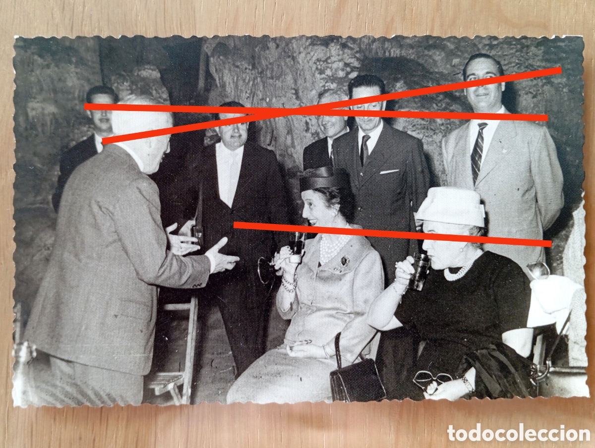 Fotografia antiga: FOTOGRAF&Iacute;A CUEVAS DE NERJA ANTES DE SU INAUGURACI&Oacute;N INTERESANTE TEXTO CARMEN POLO DE FRANCO