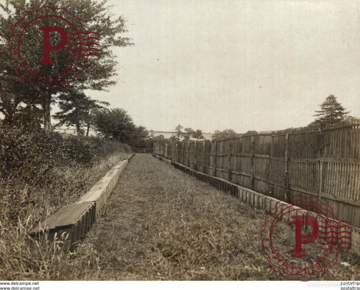 Fotograf&iacute;a antigua: rocket game farm 12*9cm Fonds Victor FORBIN 1864-1947