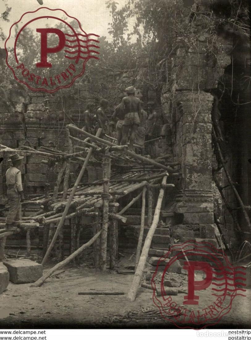 Fotograf&iacute;a antigua: COLIS AU TRAVAIL 18*13 cm Fonds Victor FORBIN 1864-1947