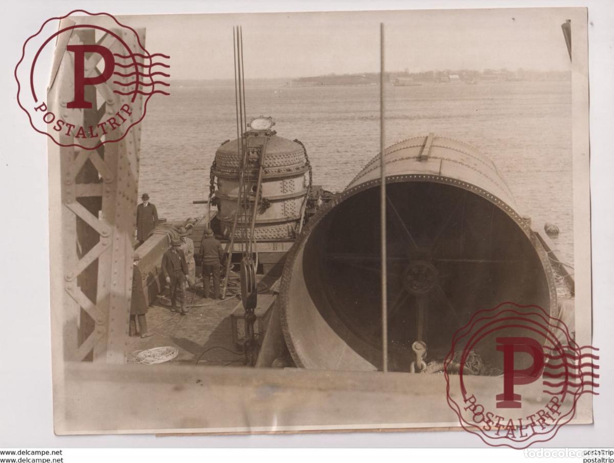 Fotograf&iacute;a antigua: CRAB MACHINE FOR SALVAGING SUNKEN SHIPS WHITESTONE LANDING 25*20 cm Fonds Victor FORBIN 1864-1947
