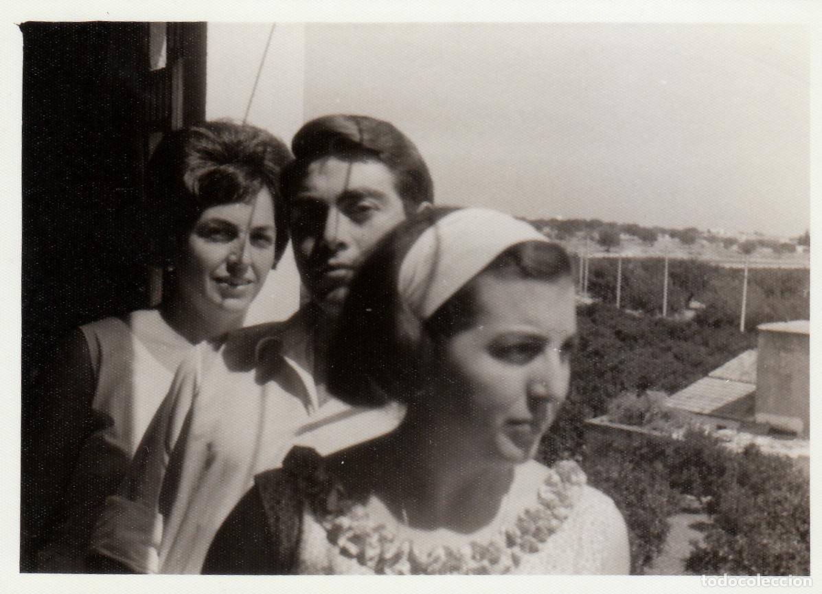 Fotograf&iacute;a antigua: Vista de Omet, Picassent? desde el balc&oacute;n. A&ntilde;os 60 pc