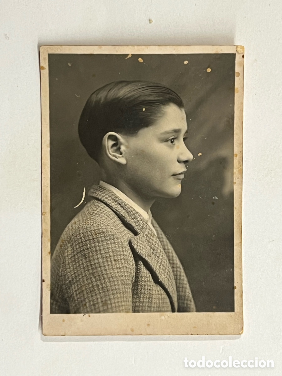 Fotograf&iacute;a antigua: FOTOMATON. Fotograf&iacute;a Ni&ntilde;o de perfil de mirada limpia.. (h.1930?)