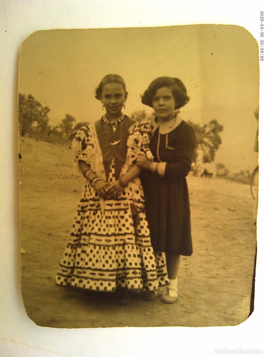 Photographie ancienne: MINUTERO DE FOTOGRAFO AMBULANTE EN ROMERIA: NI&Ntilde;A VESTIDA DE FLAMENCA . A&Ntilde;OS 30
