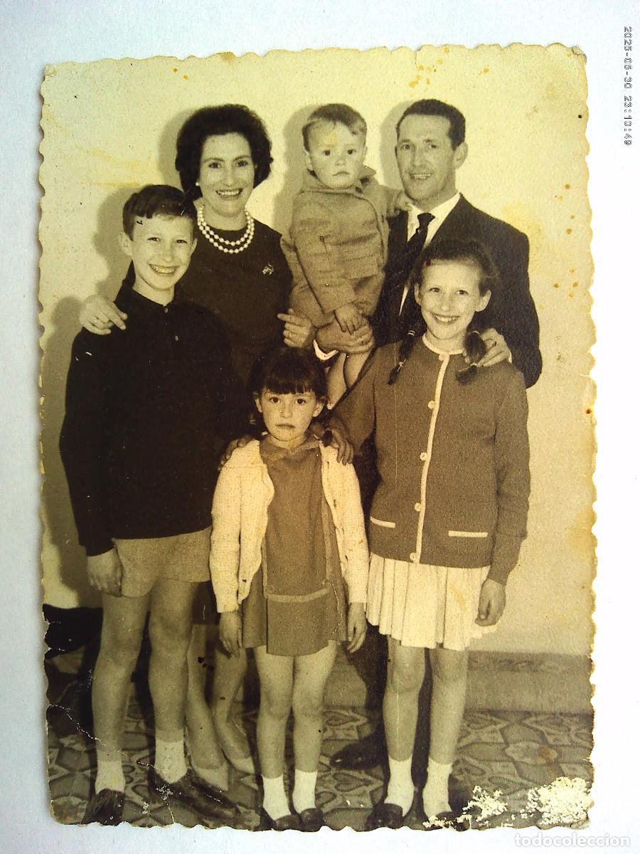 Photographie ancienne: BONITA FOTO DE ESTUDIO DE FAMILIA NUMEROSA , 1963