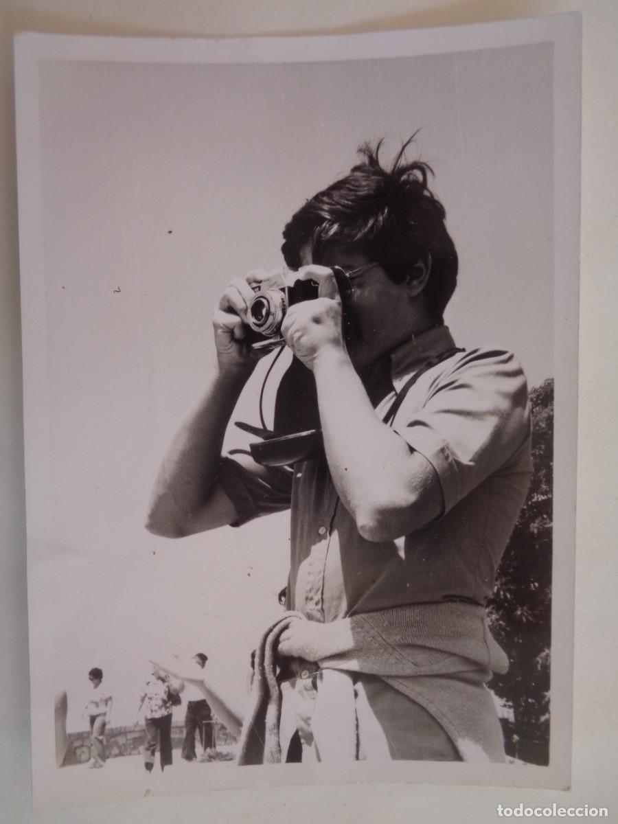 Fotograf&iacute;a antigua: FOTO DE FOTOGRAFO FOTOGRAFIADO . CEUTA , 1976