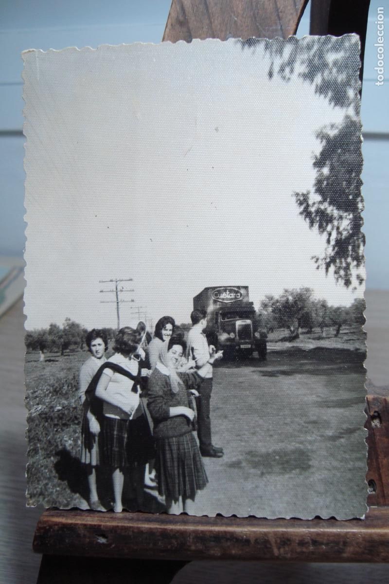 Fotograf&iacute;a antigua: ANTIGUA FOTOGRAFIA CAMION DE GALLETAS CUETARA A&Ntilde;OS 60?
