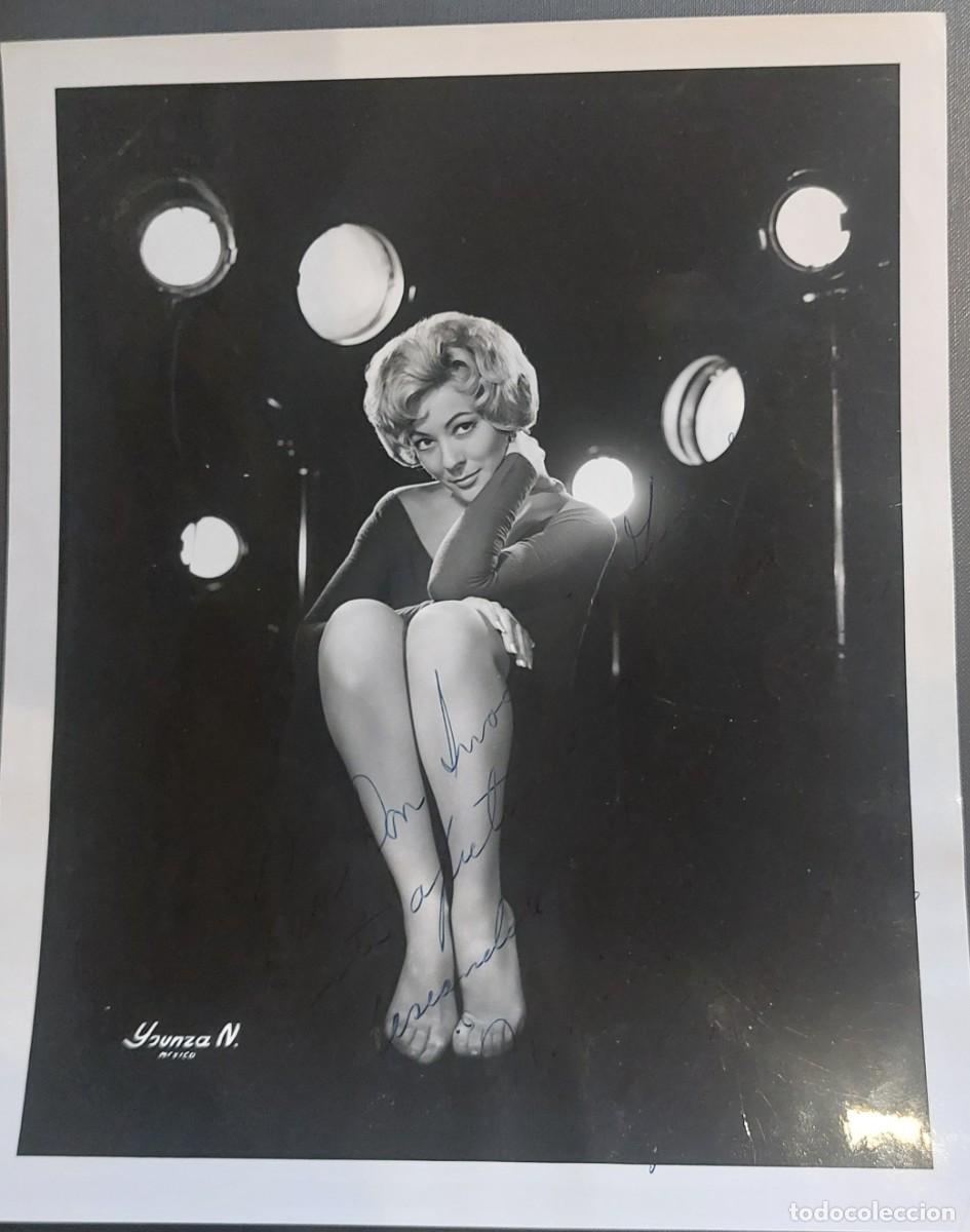 Fotograf&iacute;a antigua: SILVIA PINAL. FOTOGRAF&Iacute;A CON AUTOGRAFO MANUAL.