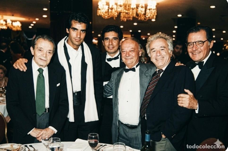 Fotograf&iacute;a antigua: foto de magos en congresos